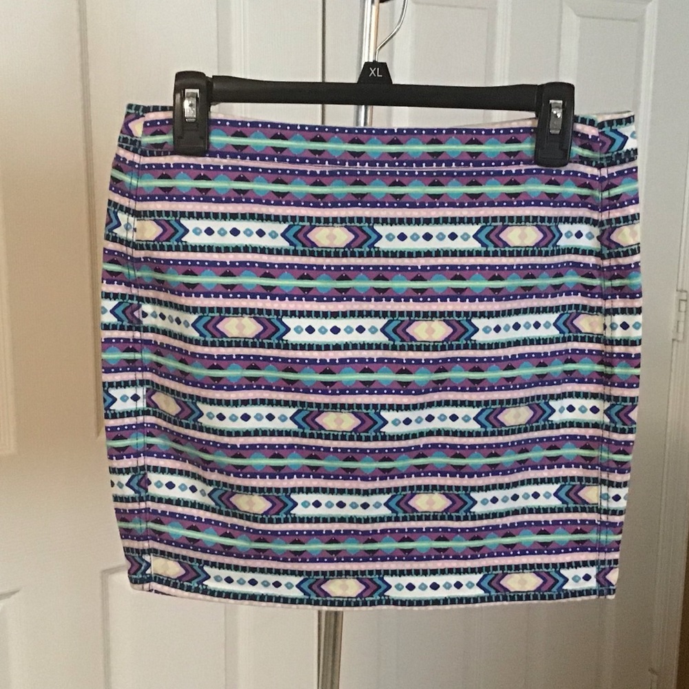 Divided By H&M Geometric Print Skirt Sz 10